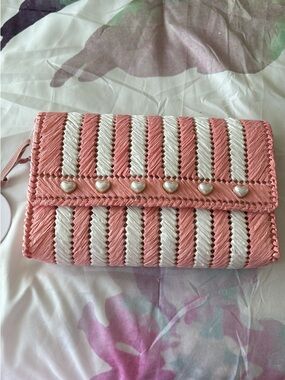 btb Los Angeles Pink & White Straw Clutch NWT